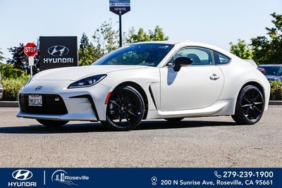 2024 Toyota GR86 Premium