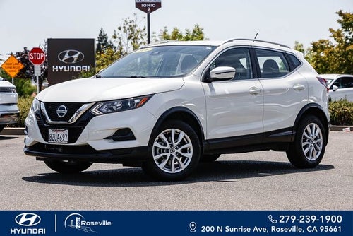 2020 Nissan Rogue Sport SV