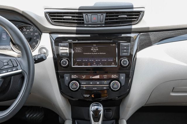 2020 Nissan Rogue Sport SV
