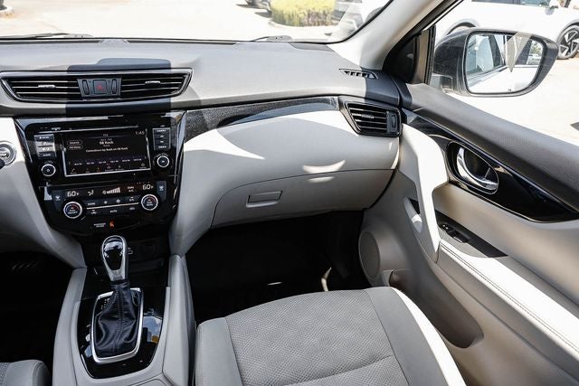 2020 Nissan Rogue Sport SV