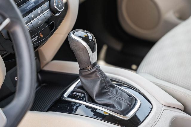 2020 Nissan Rogue Sport SV
