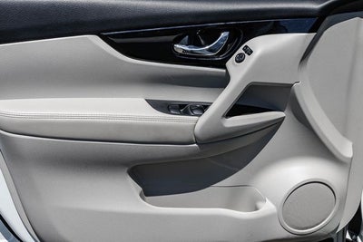 2020 Nissan Rogue Sport SV