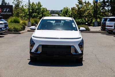 2026 Hyundai KONA SE FWD