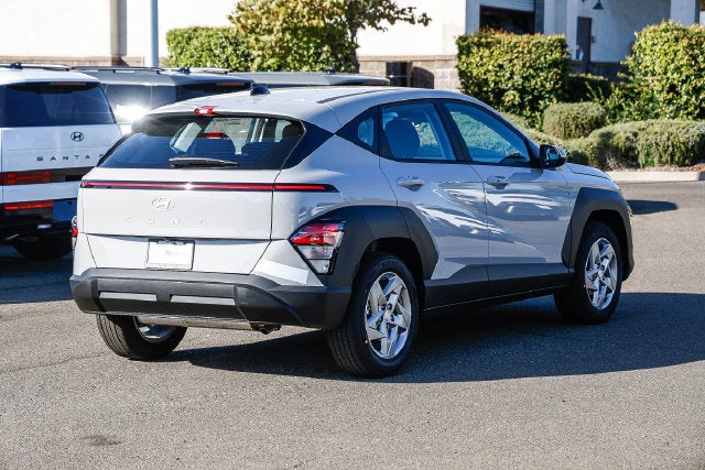 2027 Hyundai KONA SE FWD