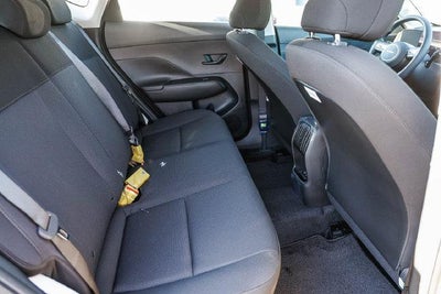 2027 Hyundai KONA SE FWD
