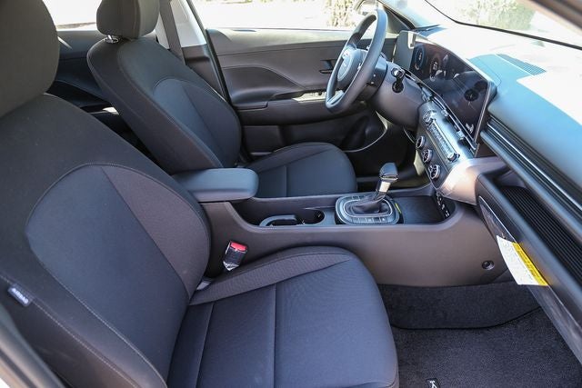 2026 Hyundai KONA SE FWD