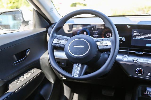 2026 Hyundai KONA SE FWD