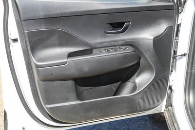 2026 Hyundai KONA SE FWD