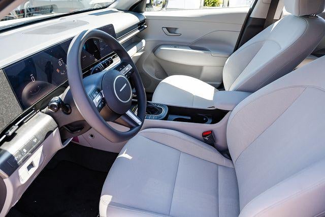 2027 Hyundai KONA SE FWD