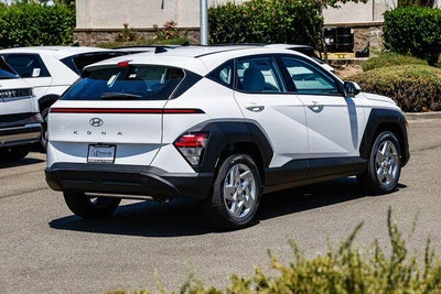 2027 Hyundai KONA SE FWD