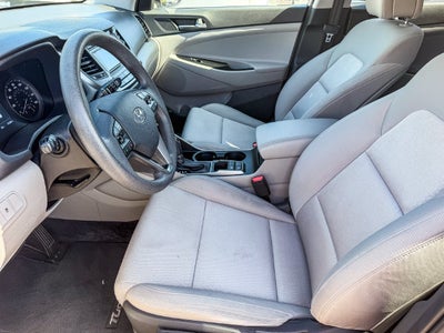 2016 Hyundai TUCSON SE