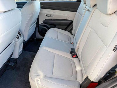 2026 Hyundai TUCSON HYBRID SE