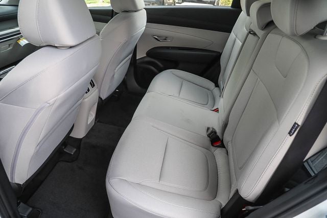 2026 Hyundai TUCSON HYBRID SE
