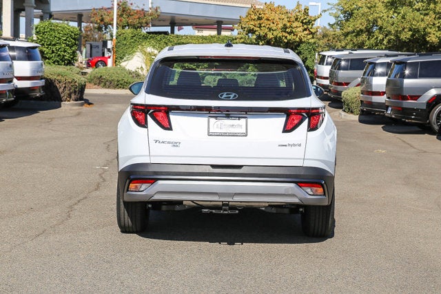 2026 Hyundai TUCSON HYBRID Blue SE