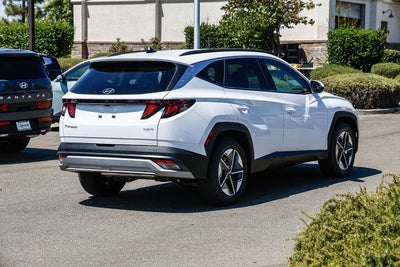 2026 Hyundai TUCSON HYBRID SEL FWD