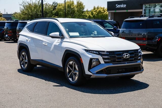 2026 Hyundai TUCSON HYBRID SEL FWD