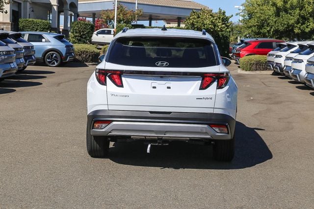 2026 Hyundai TUCSON HYBRID SEL AWD