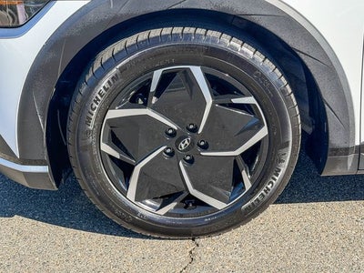 2024 Hyundai IONIQ 5 SEL