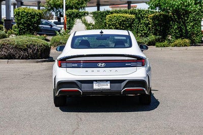 2026 Hyundai SONATA SE