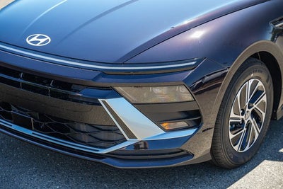 2026 Hyundai SONATA HYBRID Blue