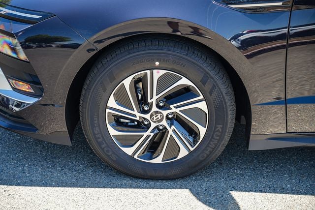 2026 Hyundai SONATA HYBRID Blue