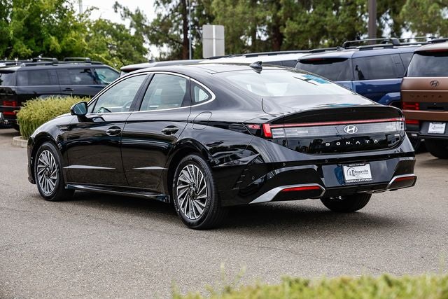 2026 Hyundai SONATA HYBRID Limited