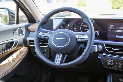 2027 Hyundai SONATA HYBRID Limited