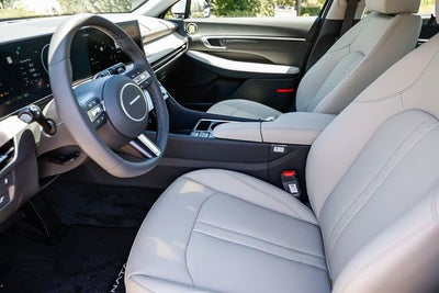 2026 Hyundai SONATA HYBRID Limited