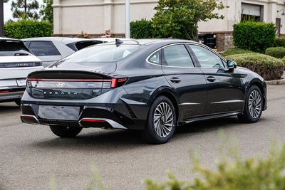 2026 Hyundai SONATA HYBRID Limited