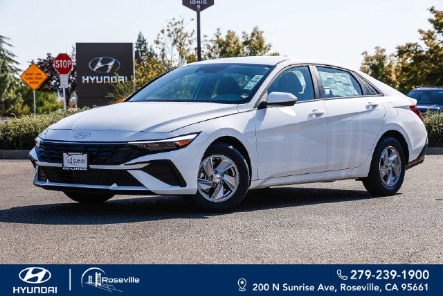 2026 Hyundai ELANTRA SE