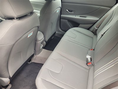 2025 Hyundai ELANTRA HYBRID SEL Sport