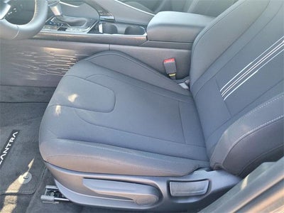 2025 Hyundai ELANTRA HYBRID SEL Sport