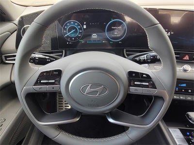 2025 Hyundai ELANTRA HYBRID SEL Sport