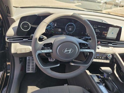 2025 Hyundai ELANTRA HYBRID SEL Sport