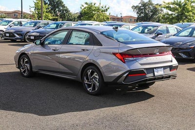 2025 Hyundai ELANTRA HYBRID SEL Sport
