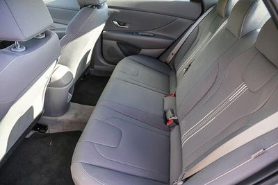 2025 Hyundai ELANTRA HYBRID SEL Sport