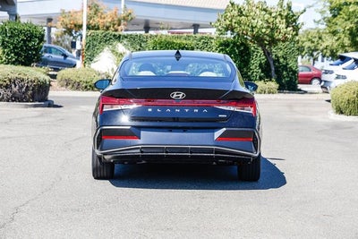 2026 Hyundai ELANTRA HYBRID Limited