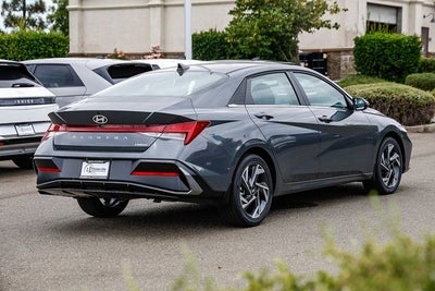 2026 Hyundai ELANTRA Limited