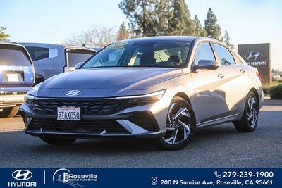 2025 Hyundai ELANTRA SEL Convenience