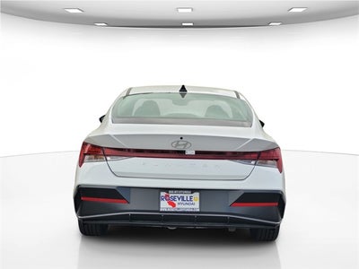 2025 Hyundai ELANTRA SEL Convenience