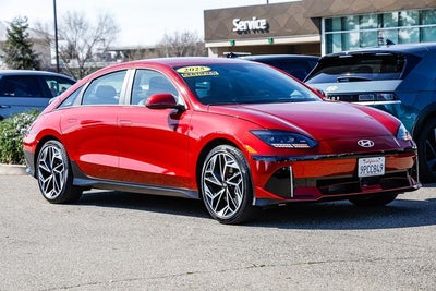 2025 Hyundai IONIQ 6 SEL