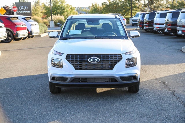 2026 Hyundai VENUE SE