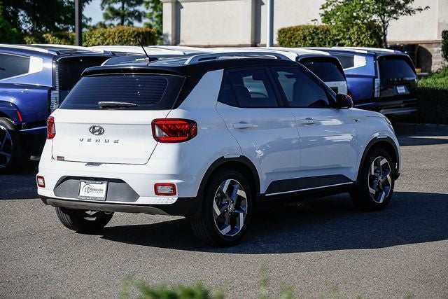 2023 Hyundai VENUE Limited