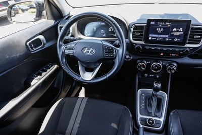 2024 Hyundai VENUE SEL