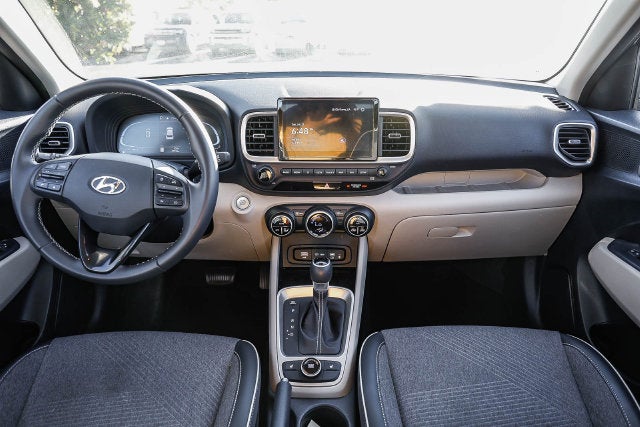 2023 Hyundai VENUE Limited