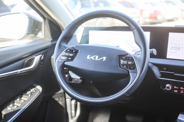 2024 Kia EV6 Light