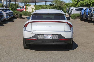 2024 Kia EV6 Light