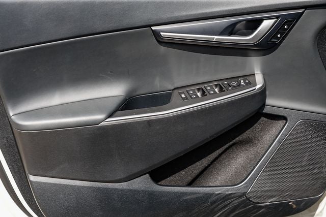 2024 Kia EV6 Light