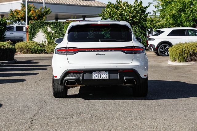 2024 Porsche Macan Base