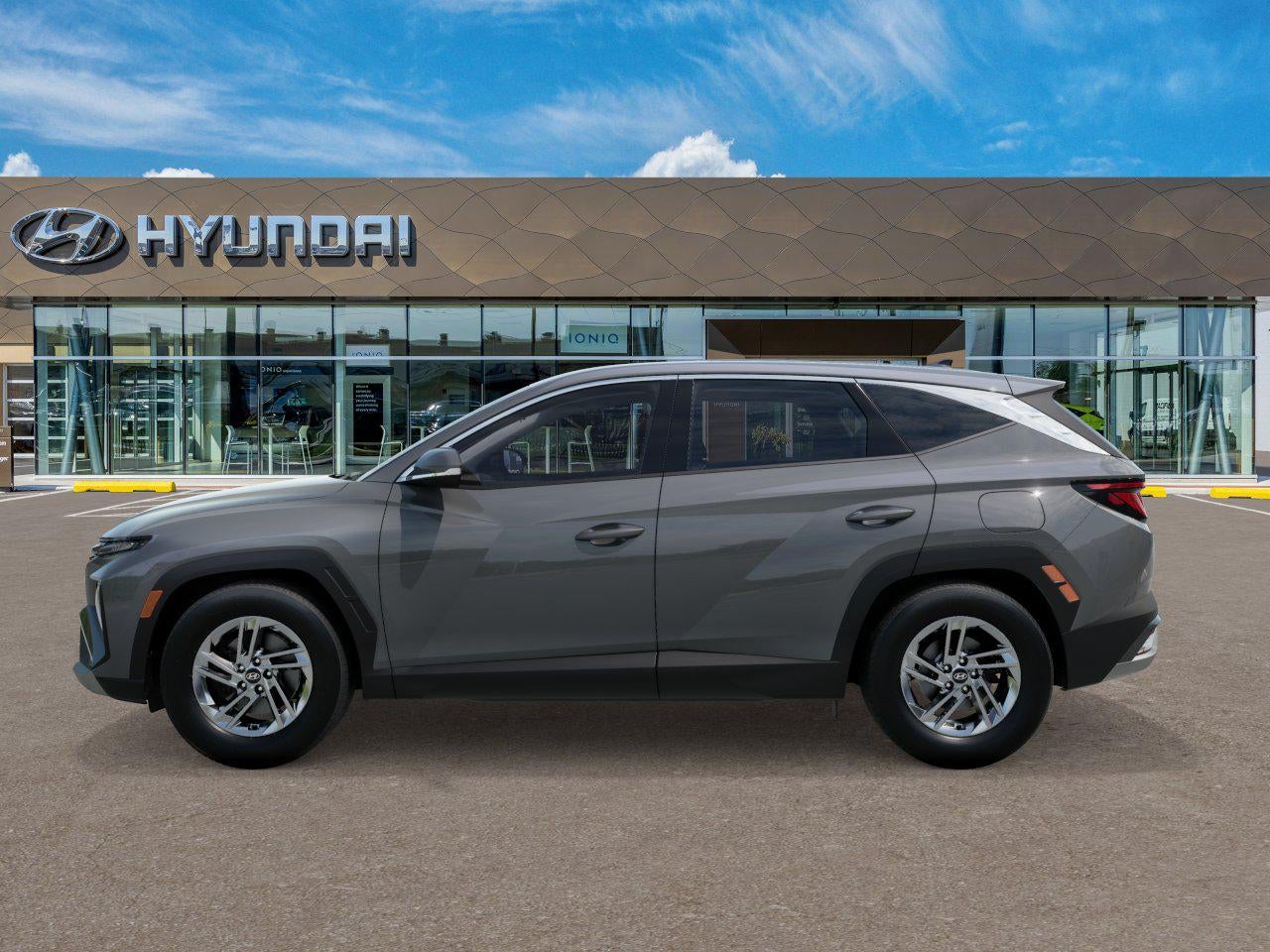 2026 Hyundai TUCSON SE FWD